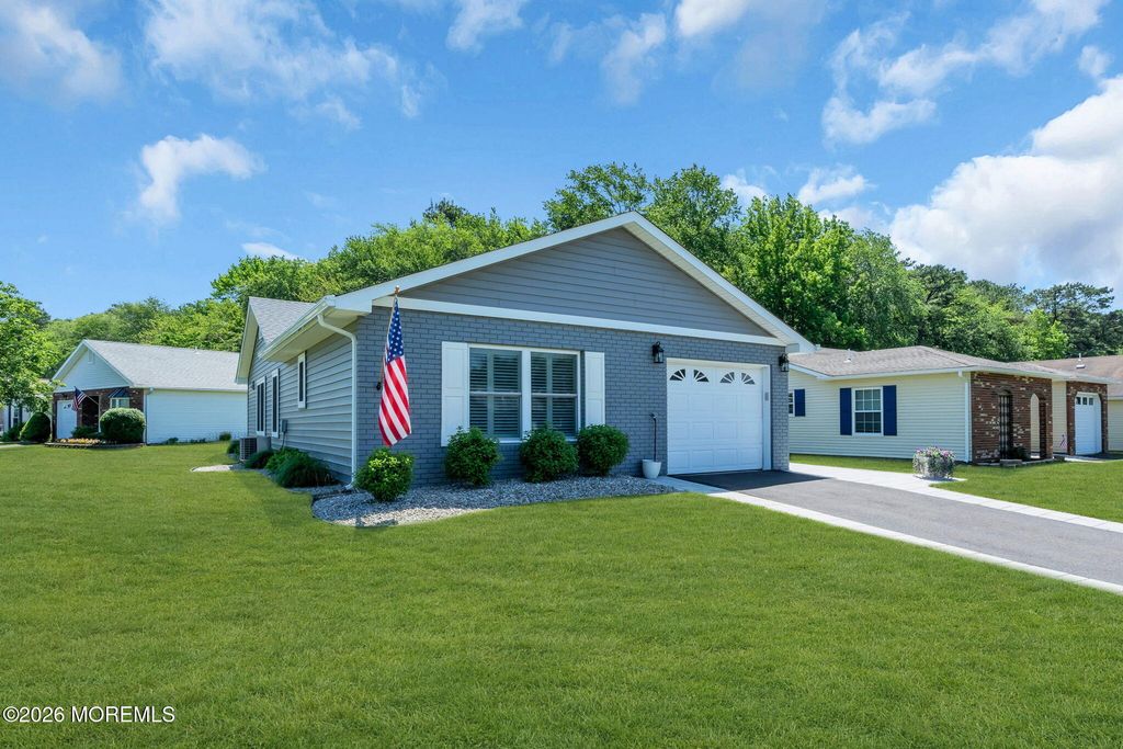 164 Everest Drive S, Brick, NJ 08724