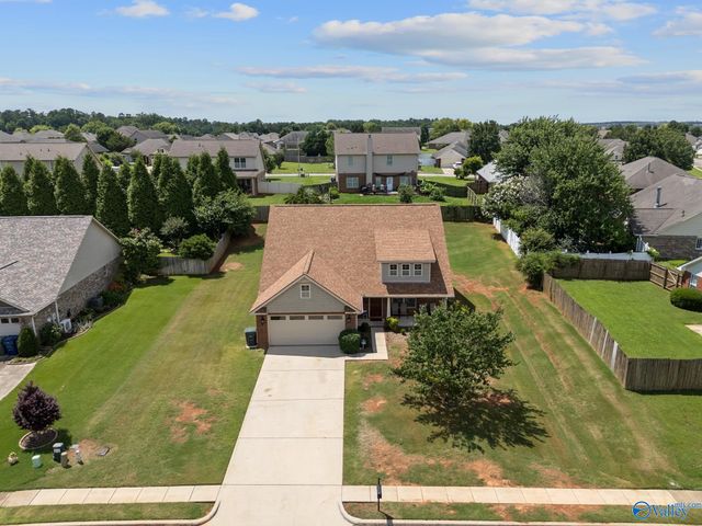 15813 Cold Branch Dr NW, Harvest, AL 35749