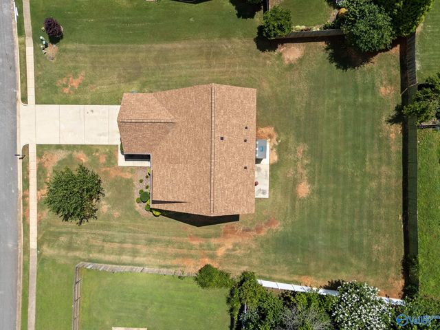 15813 Cold Branch Dr NW, Harvest, AL 35749