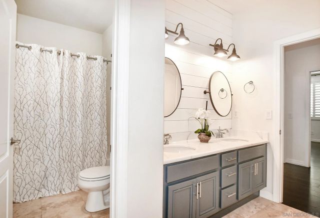 3805 Sacramento Dr, La Mesa, CA 91941