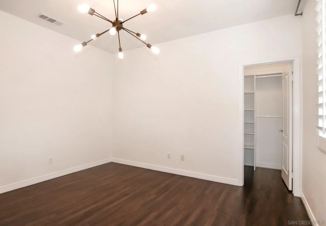 3805 Sacramento Dr, La Mesa, CA 91941
