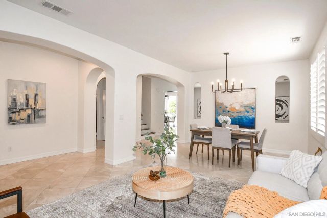 3805 Sacramento Dr, La Mesa, CA 91941