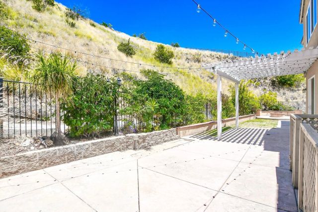 3805 Sacramento Dr, La Mesa, CA 91941
