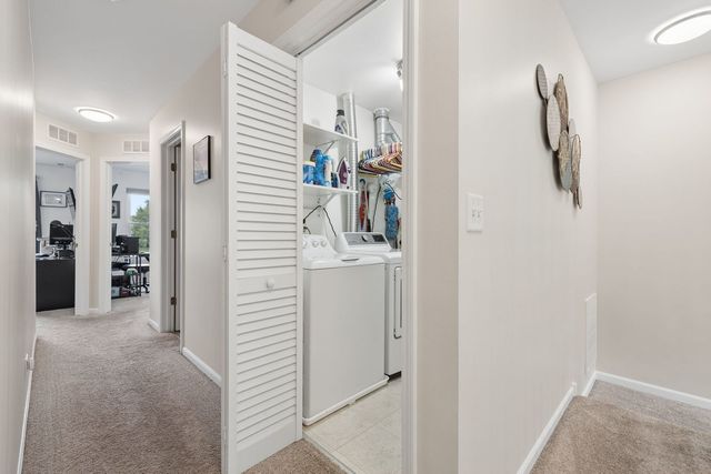 1039 Silver Hill Circle, Joliet, IL 60432