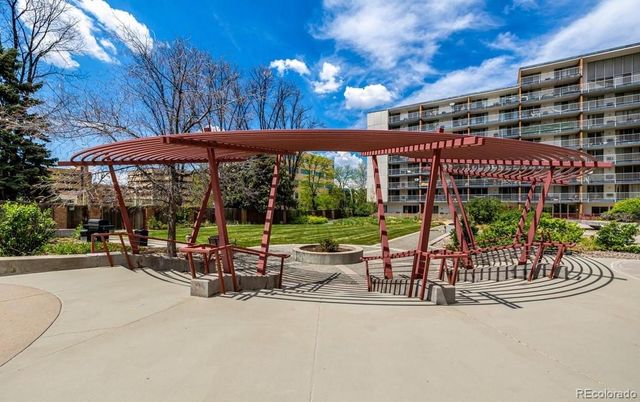 4801 E 9th Avenue 207S, Denver, CO 80220