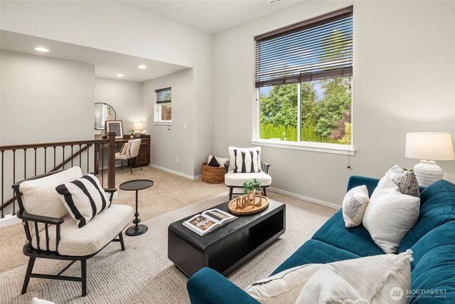 13530 NE 128th Place, Kirkland, WA 98034
