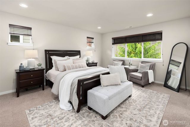 13530 NE 128th Place, Kirkland, WA 98034