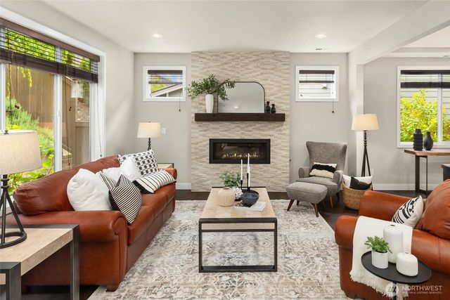 13530 NE 128th Place, Kirkland, WA 98034