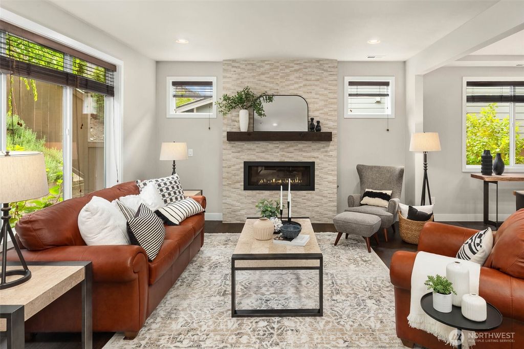 13530 NE 128th Place, Kirkland, WA 98034