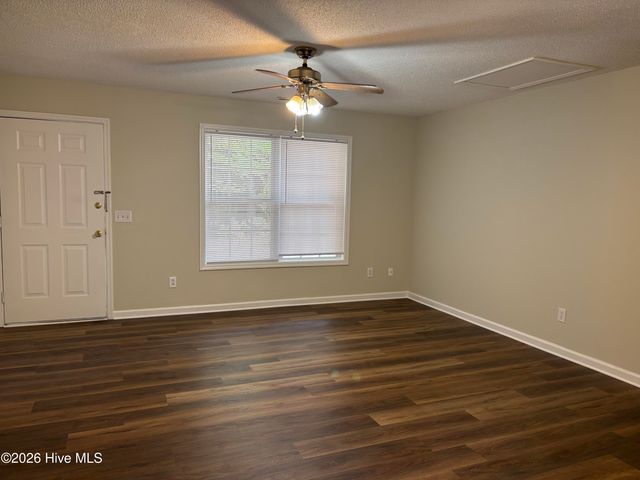 805 N Sycamore Street, Aberdeen, NC 28315