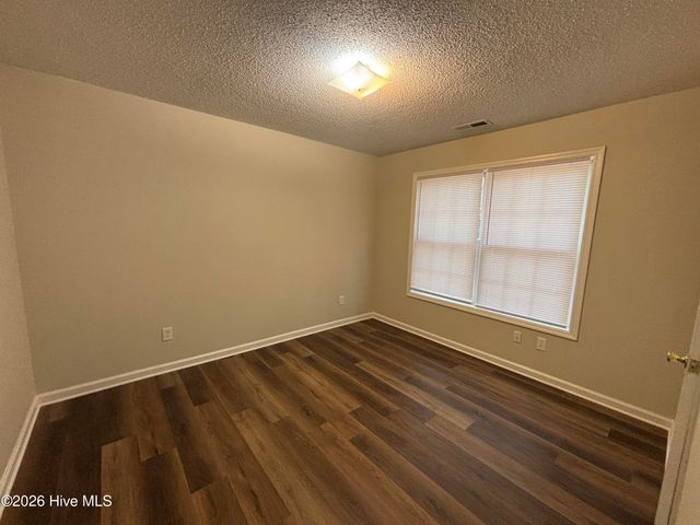 805 N Sycamore Street, Aberdeen, NC 28315