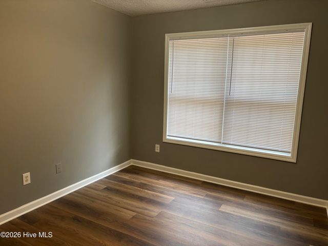 805 N Sycamore Street, Aberdeen, NC 28315
