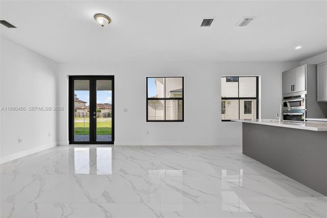 15441 SW 20th Ln 15441, Miami, FL 33185