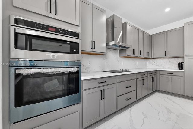 15441 SW 20th Ln 15441, Miami, FL 33185