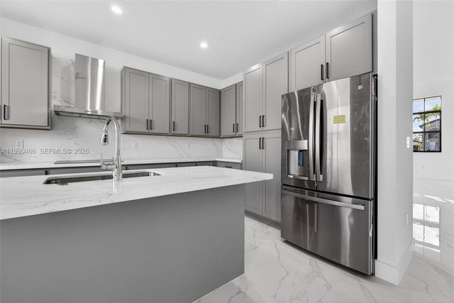 15441 SW 20th Ln 15441, Miami, FL 33185