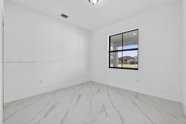 15441 SW 20th Ln 15441, Miami, FL 33185