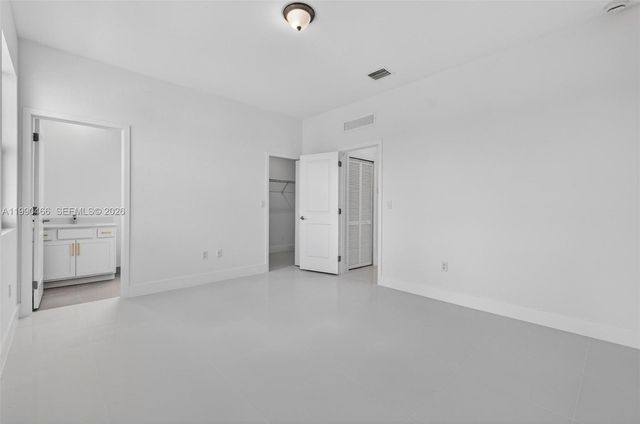 15441 SW 20th Ln 15441, Miami, FL 33185