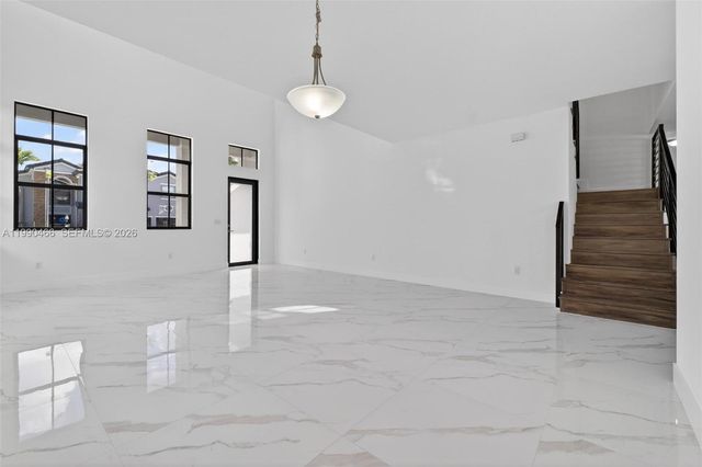 15441 SW 20th Ln 15441, Miami, FL 33185