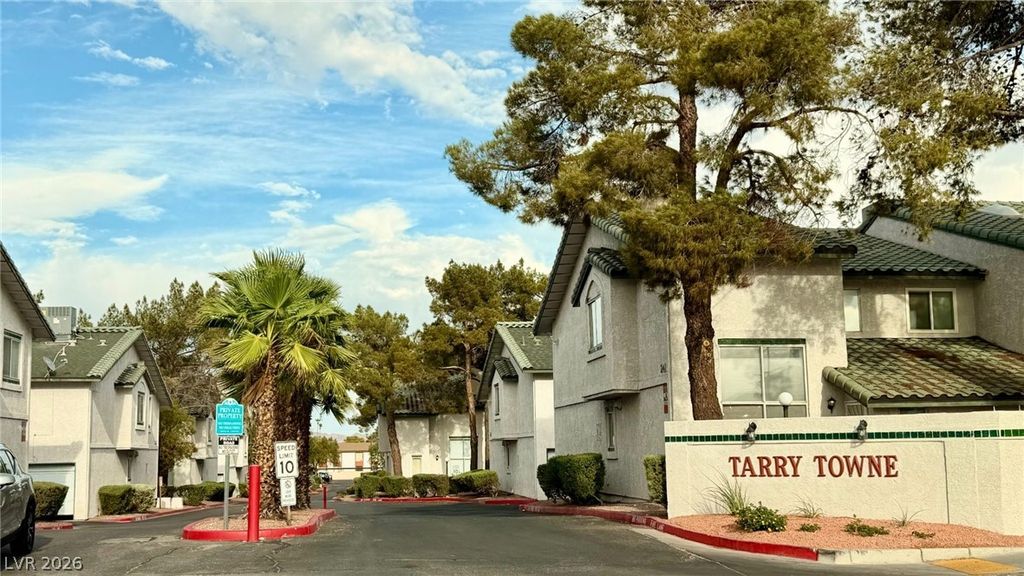 2420 Old Forge Lane 106, Las Vegas, NV 89121 — exterior
