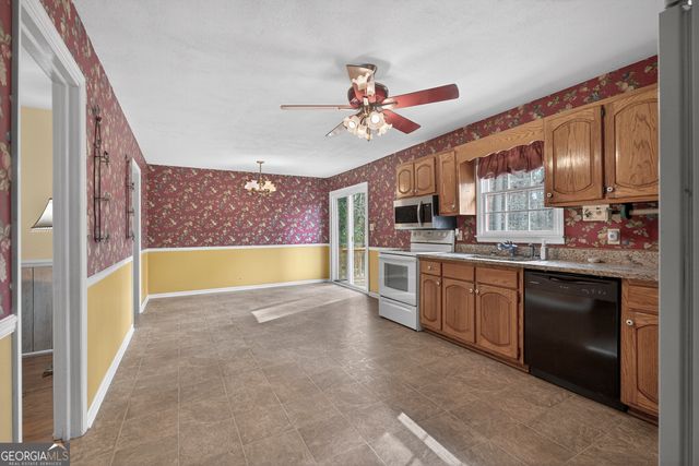 337 Highway 18 W, Gray, GA 31032