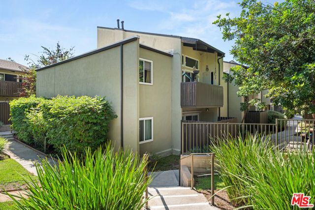 4842 Hollow Corner Road 405, Culver City, CA 90230