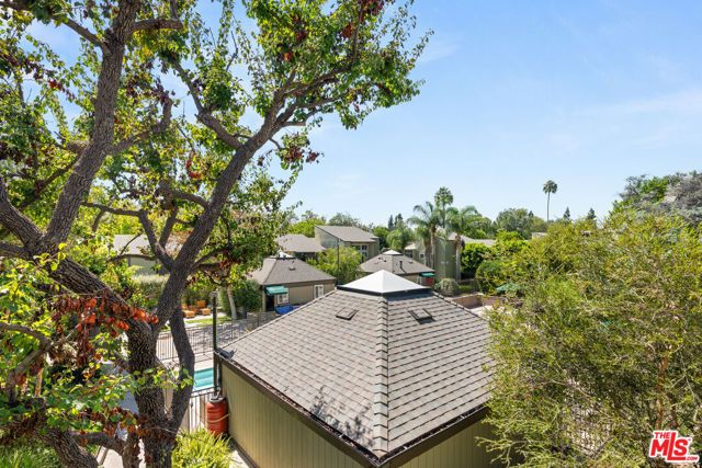 4842 Hollow Corner Road 405, Culver City, CA 90230