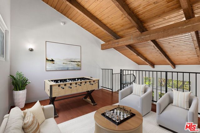 4842 Hollow Corner Road 405, Culver City, CA 90230