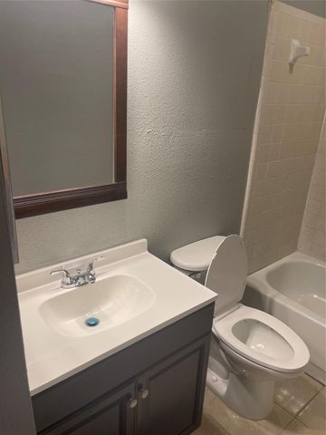 12400 Brookglade Circle 60, Houston, TX 77099
