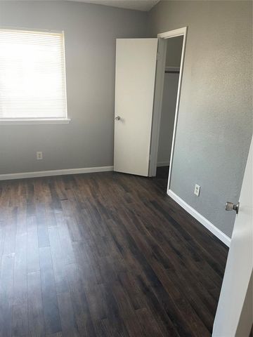 12400 Brookglade Circle 60, Houston, TX 77099