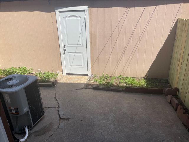 12400 Brookglade Circle 60, Houston, TX 77099