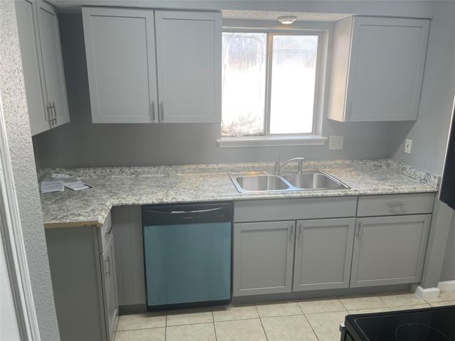 12400 Brookglade Circle 60, Houston, TX 77099