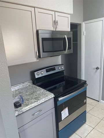 12400 Brookglade Circle 60, Houston, TX 77099