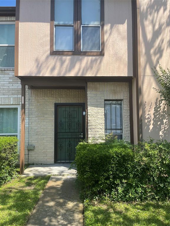 12400 Brookglade Circle 60, Houston, TX 77099