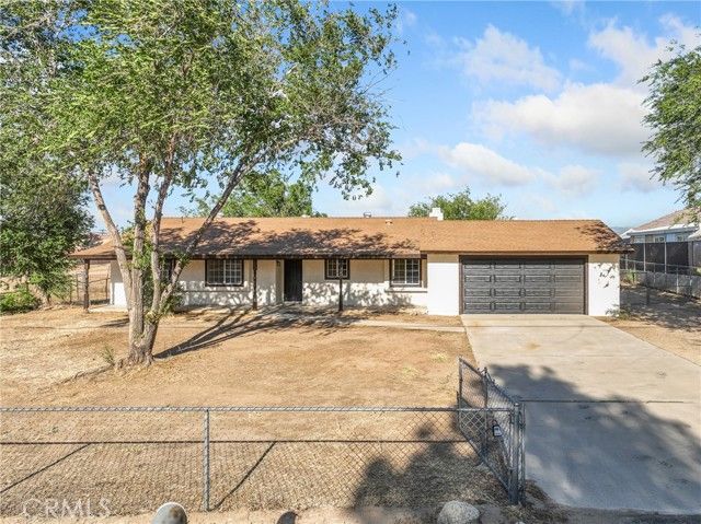 11319 1st Avenue, Hesperia, CA 92345