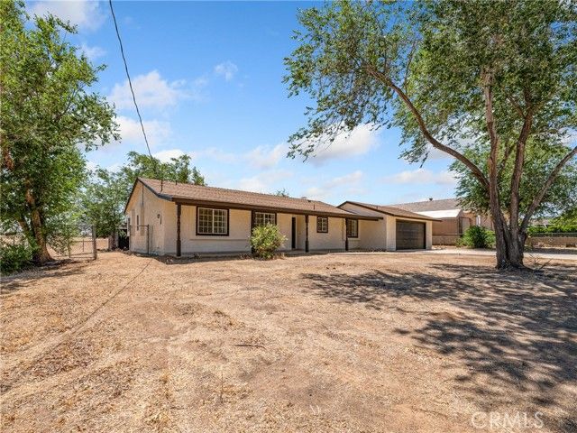 11319 1st Avenue, Hesperia, CA 92345