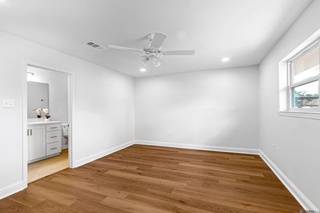 15946 Ferrell Ave, Baton Rouge, LA 70817