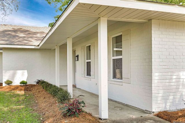 15946 Ferrell Ave, Baton Rouge, LA 70817