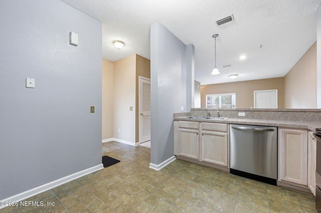 717 MIDDLE BRANCH Way, Jacksonville, FL 32259