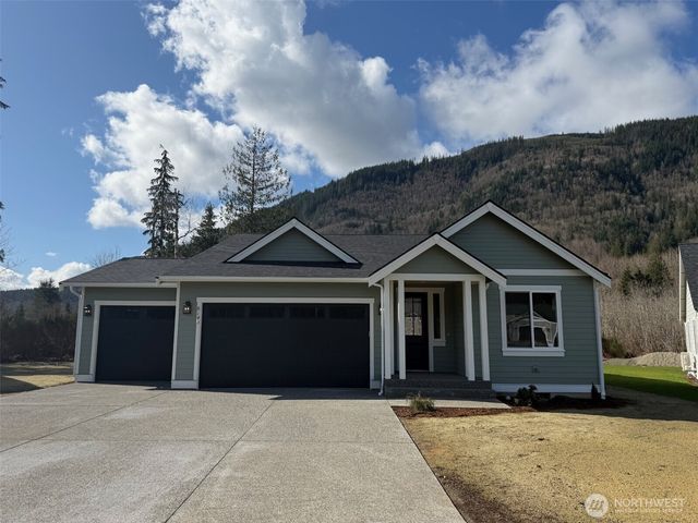 8143 Peaceful Valley Court, Maple Falls, WA 98266