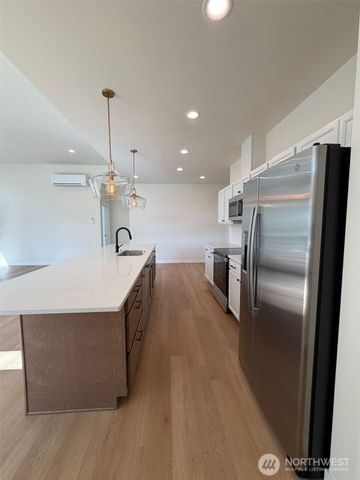 8143 Peaceful Valley Court, Maple Falls, WA 98266