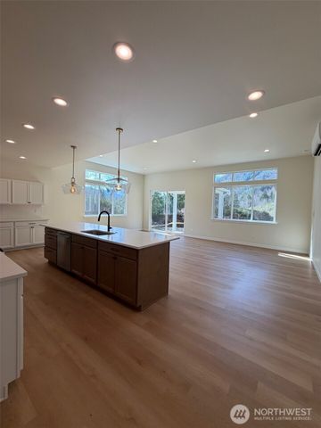 8143 Peaceful Valley Court, Maple Falls, WA 98266