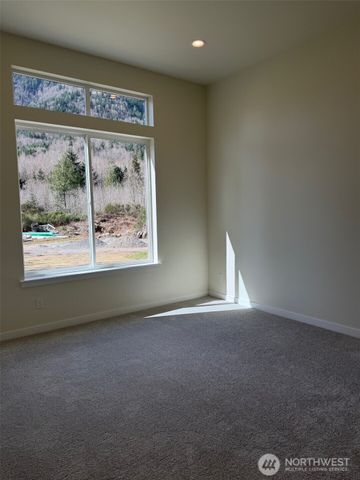 8143 Peaceful Valley Court, Maple Falls, WA 98266