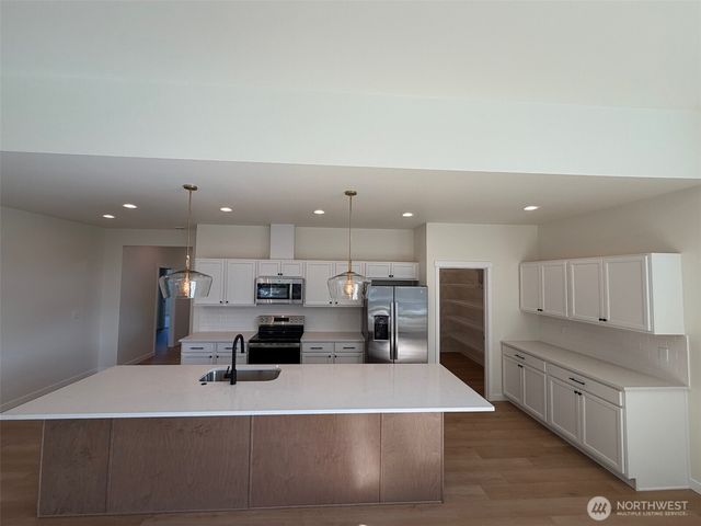 8143 Peaceful Valley Court, Maple Falls, WA 98266