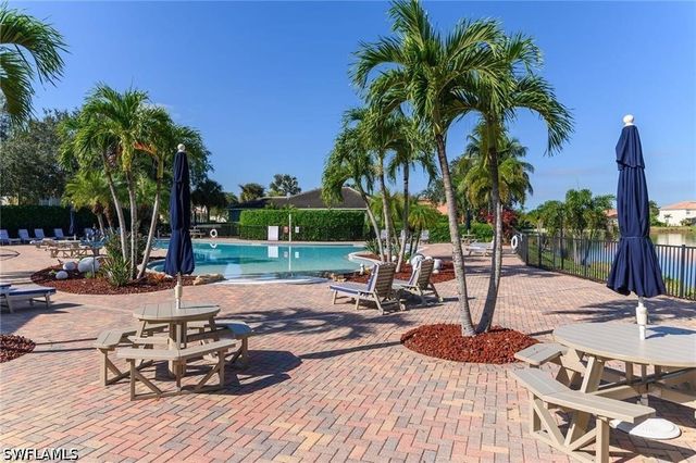 2835 Orange Grove TRL, Naples, FL 34120