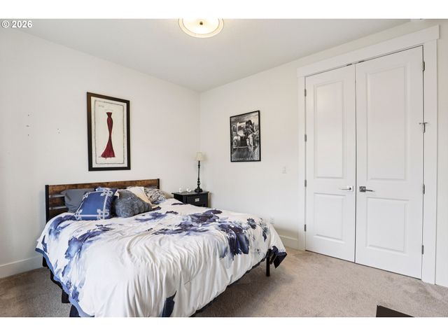 35510 PORTLAND VIEW Dr, St Helens, OR 97051