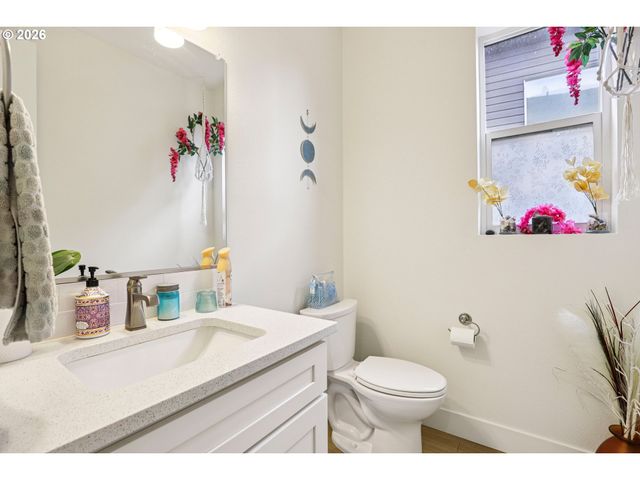 35510 PORTLAND VIEW Dr, St Helens, OR 97051