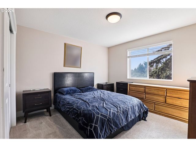 35510 PORTLAND VIEW Dr, St Helens, OR 97051