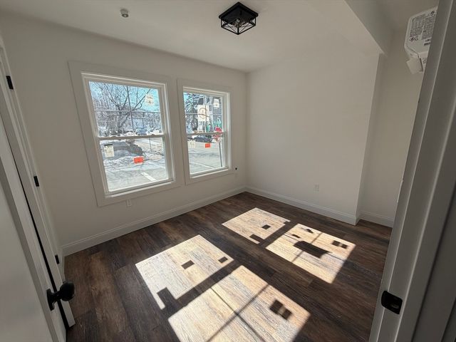 371 Cabot 102, Beverly, MA 01915