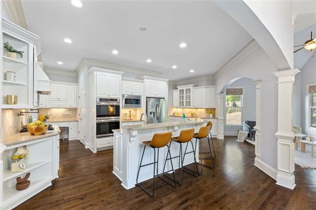 3302 ANNA RUBY Lane, Buford, GA 30519