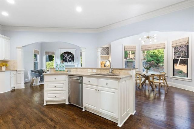 3302 ANNA RUBY Lane, Buford, GA 30519